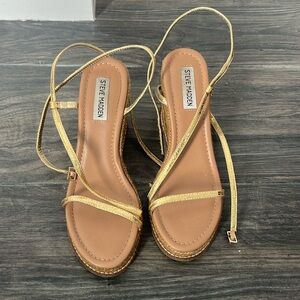 Steve Madden espadrille wedges, worn once before, excellent condition